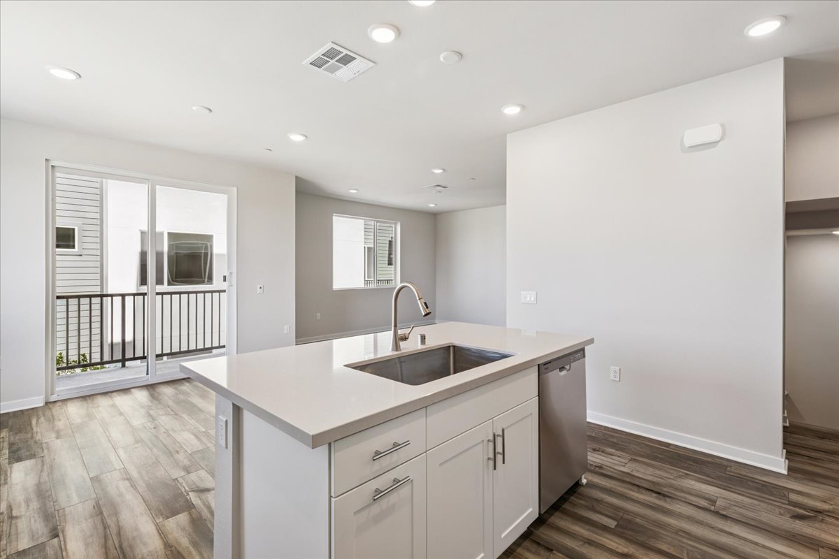 0035 4007 Valley Oak Lane